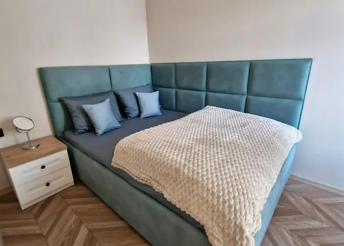 Zielono Mi 斯克拉斯卡波伦巴